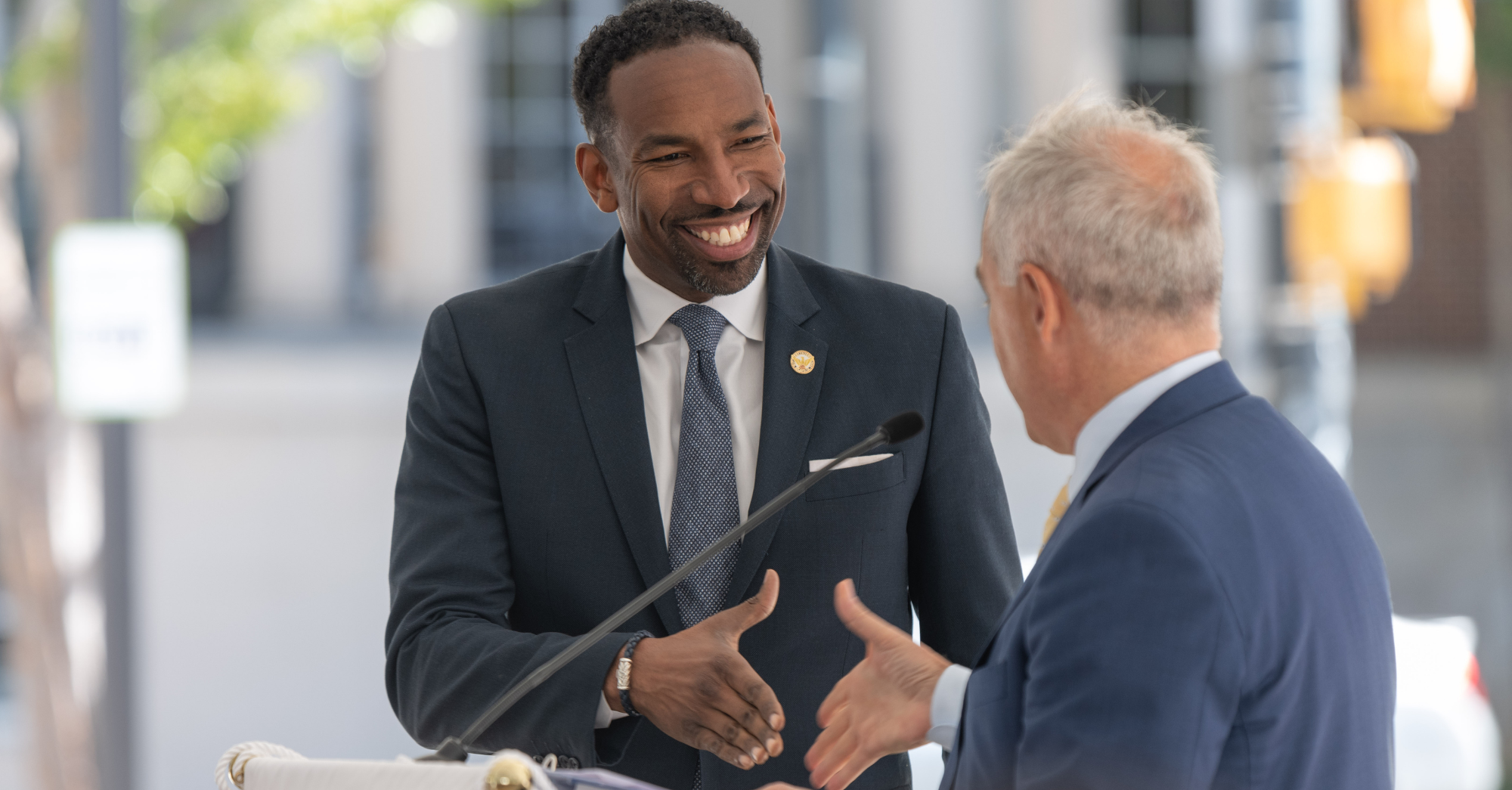 Mayor Dickens and President Cabrera shaking hands